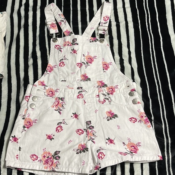 Summer bundle! - Picture 3 of 6